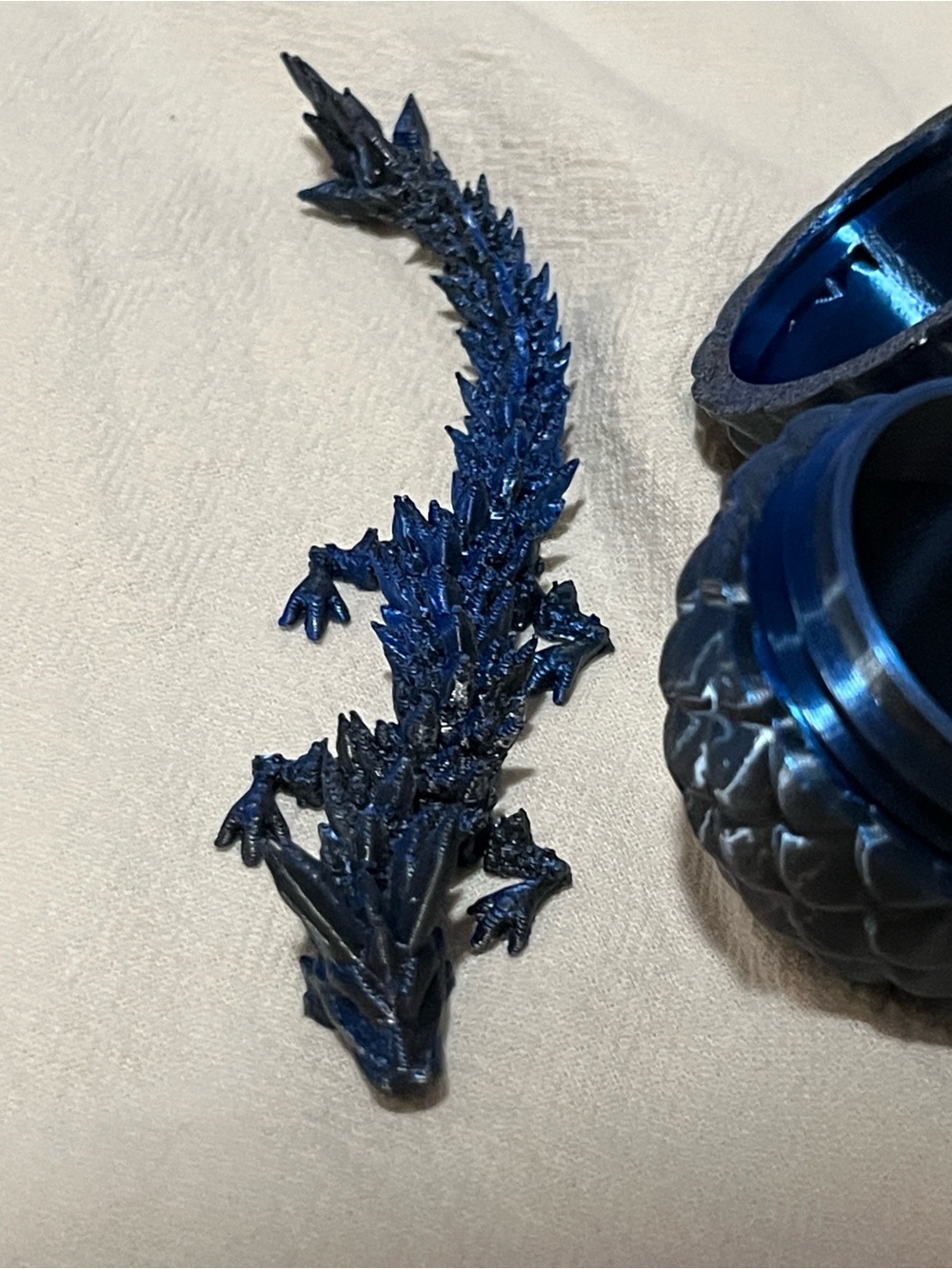 Dragon slinky with Egg